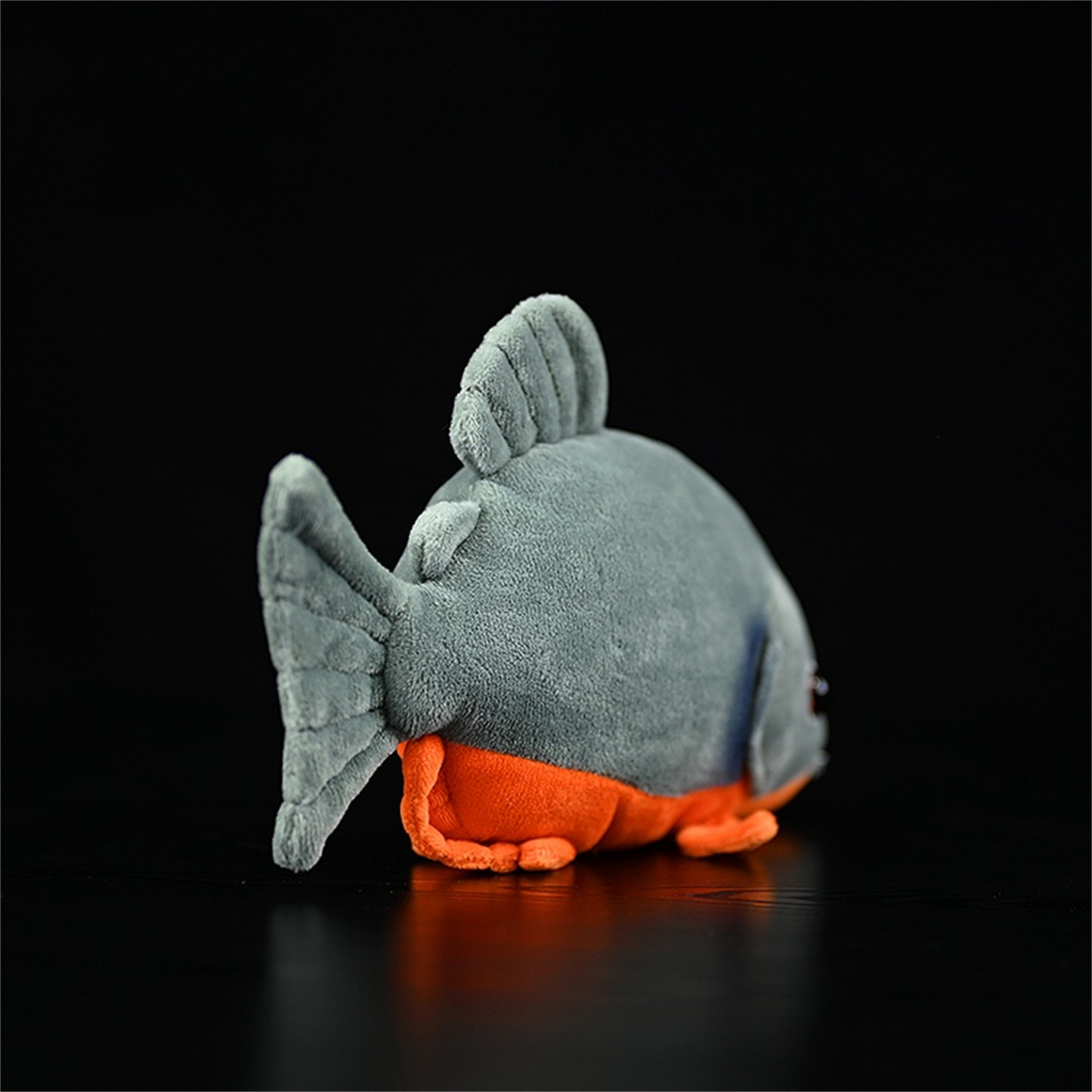Peluche morbido a forma di pesce piranha