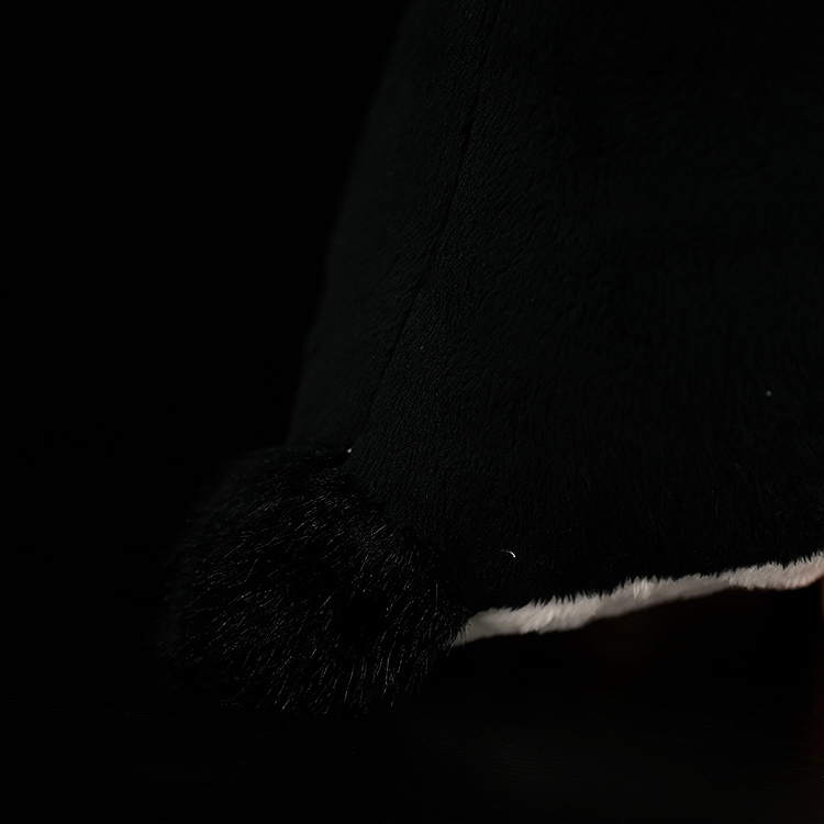 Peluche morbido a forma di pinguino dal sottogola 