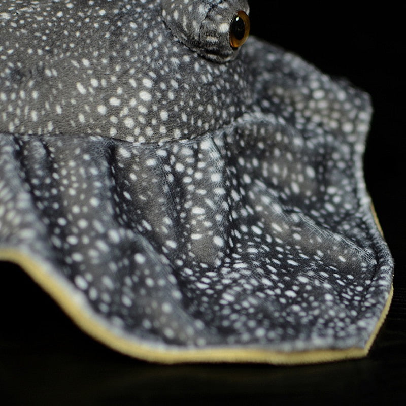 Peluche morbido a forma di razza 