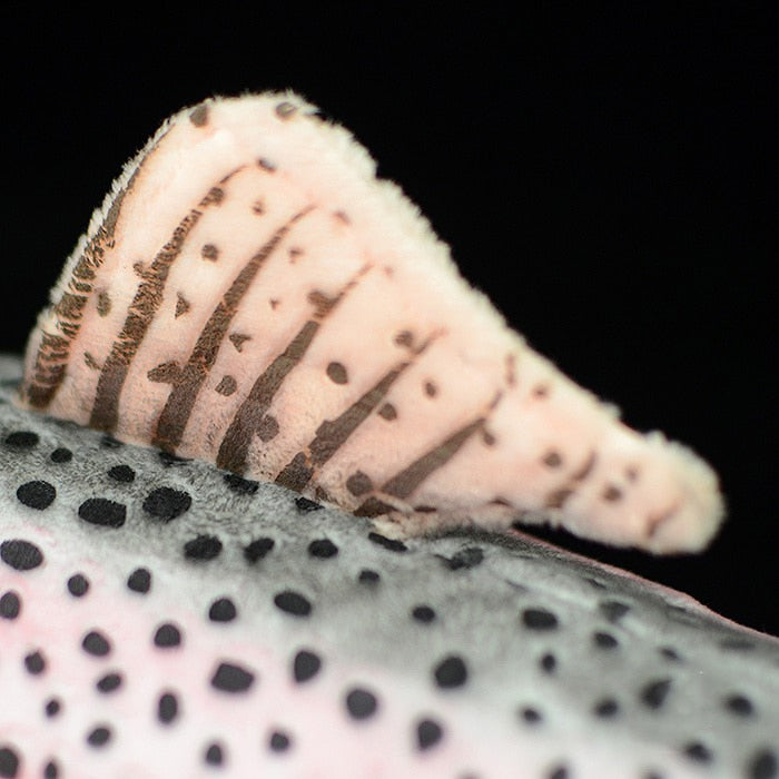 Peluche morbido a forma di trota iridea